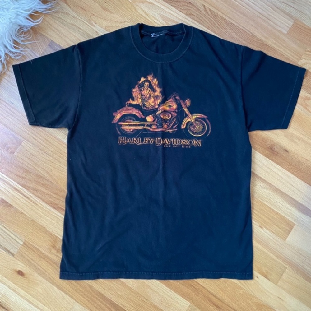 Harley-Davidson Black and Orange Motorcycle Tee Honolulu